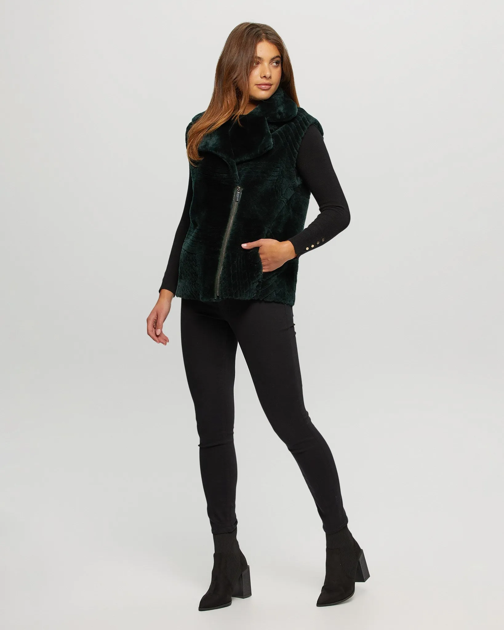 Select Shearling Lamb Zip Vest with Grooved Pattern