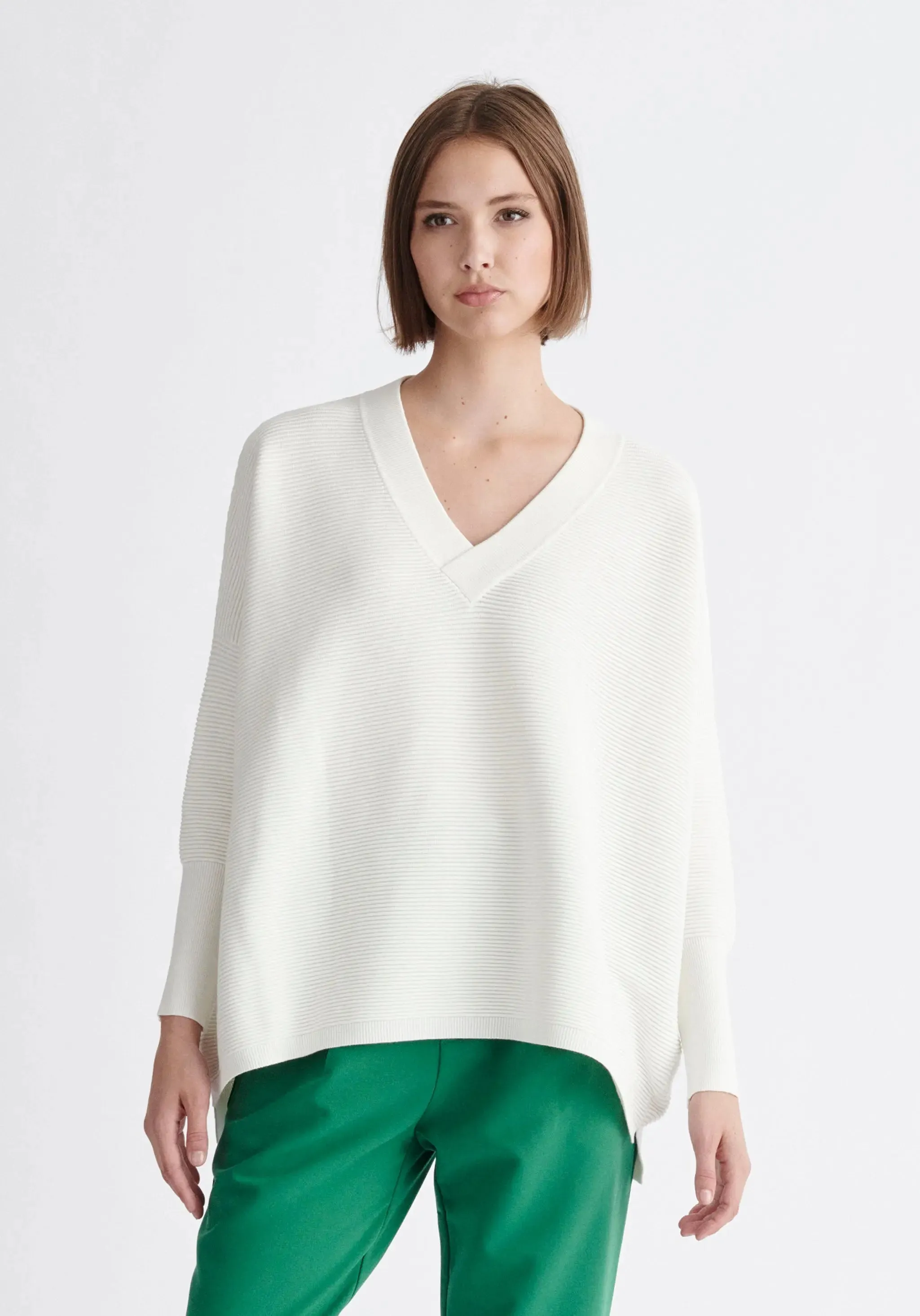 White V-Neck Ribbed Jumper